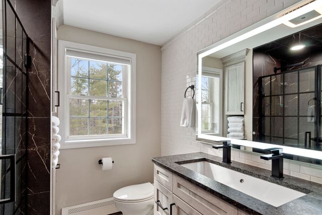 7 Collins Circle, Rochester, NH 03867