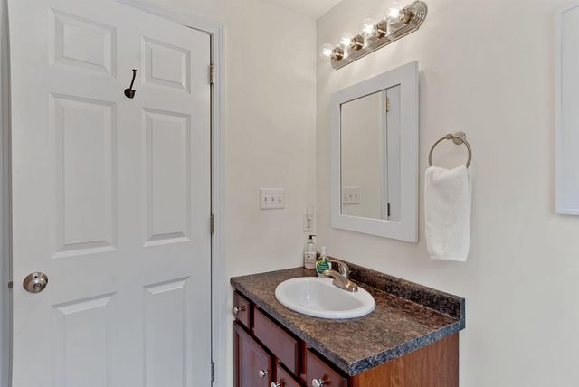 7 Collins Circle, Rochester, NH 03867