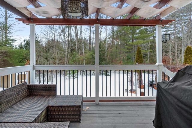 7 Collins Circle, Rochester, NH 03867