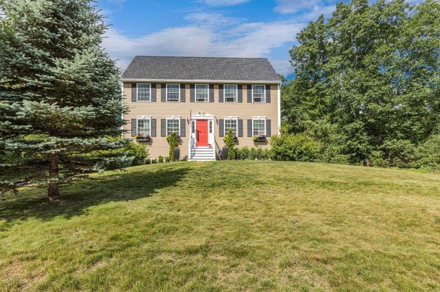 7 Collins Circle, Rochester, NH 03867