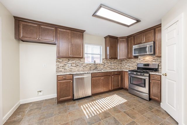 14335 Pelican Marsh Drive, Cypress, TX 77429