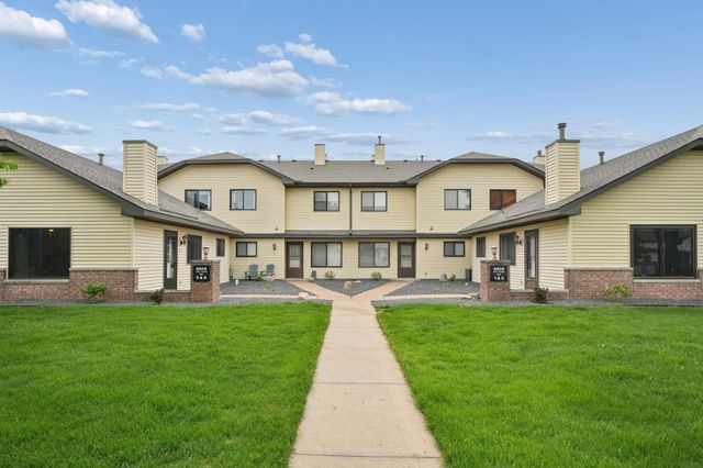 9905 54th Place N 5, Minneapolis, MN 55442