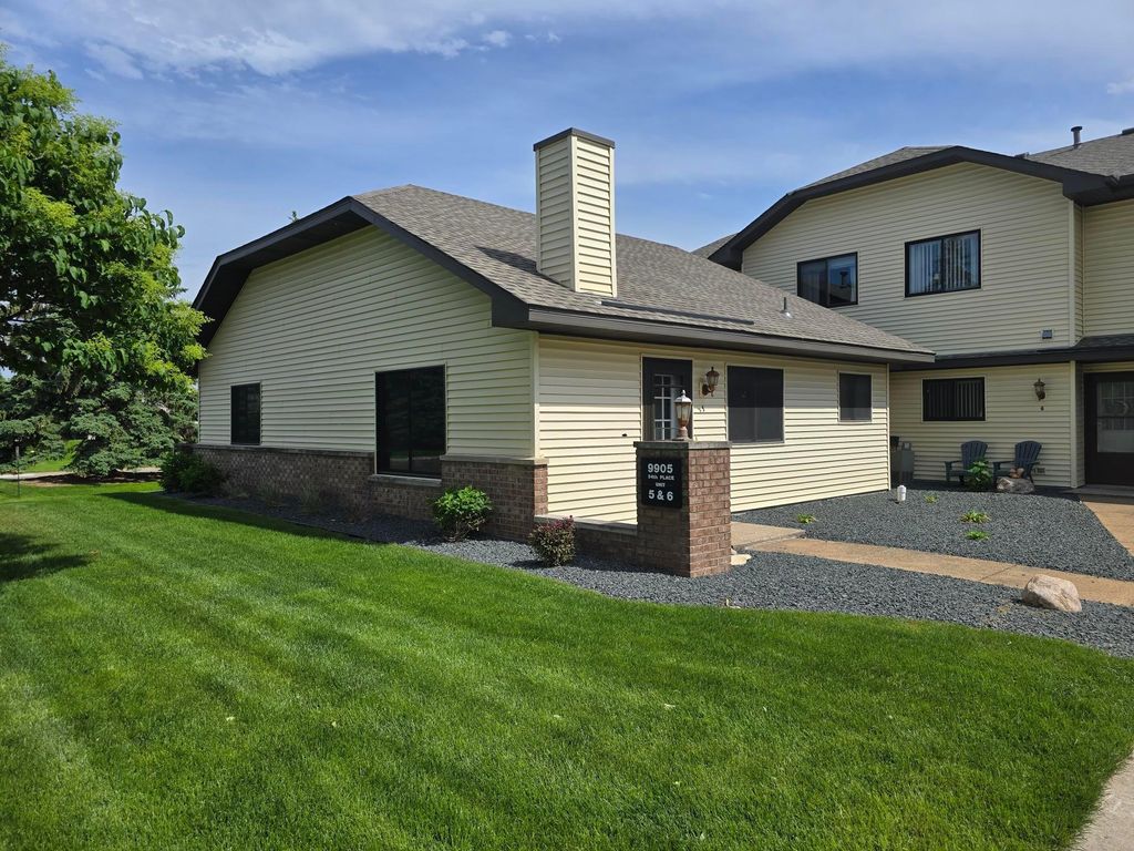 9905 54th Place N 5, Minneapolis, MN 55442