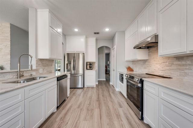 12209 Langley Hill Drive, Fort Worth, TX 76244