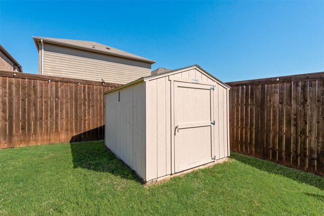 12209 Langley Hill Drive, Fort Worth, TX 76244