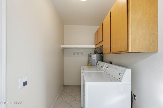 500 W Ocotillo Place, Green Valley, AZ 85614