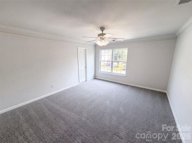 5732 Wallace Cabin Drive, Charlotte, NC 28212