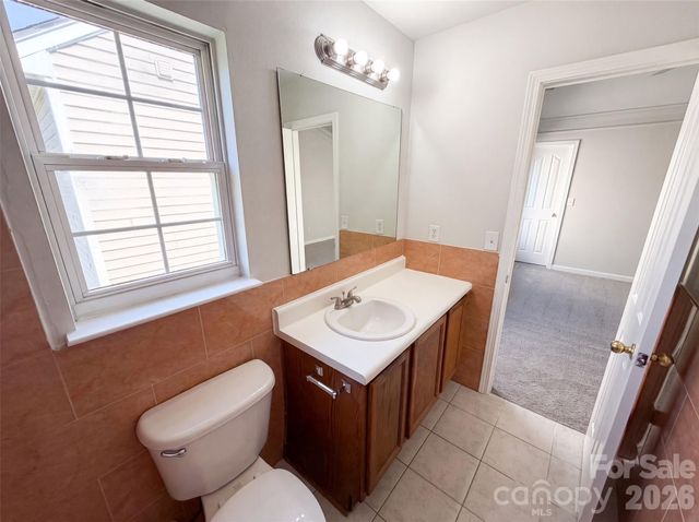 5732 Wallace Cabin Drive, Charlotte, NC 28212