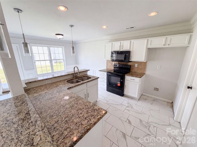5732 Wallace Cabin Drive, Charlotte, NC 28212