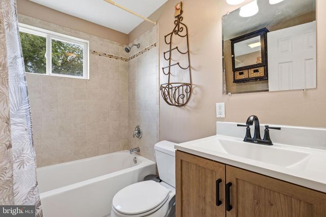 217 GEORGE DYE RD, Hamilton, NJ 08690