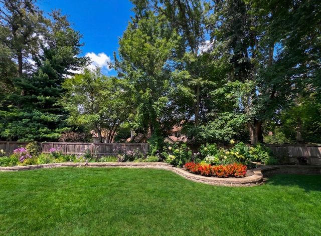 12925 Lincoln Avenue, Clive, IA 50325