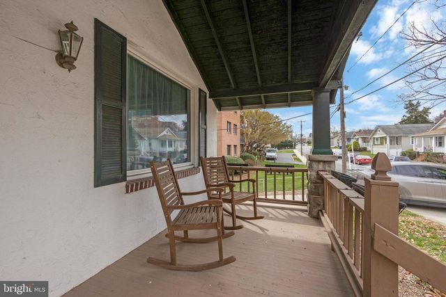 1943 N CLEVELAND ST, Arlington, VA 22201