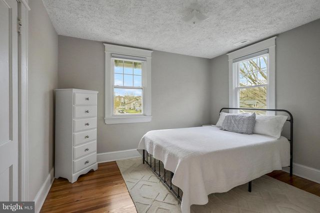 1943 N CLEVELAND ST, Arlington, VA 22201