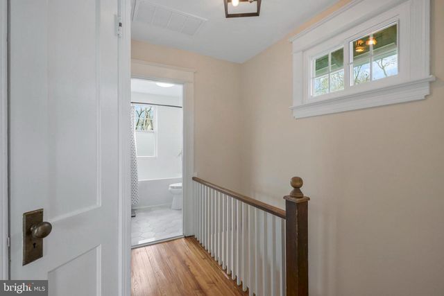 1943 N CLEVELAND ST, Arlington, VA 22201