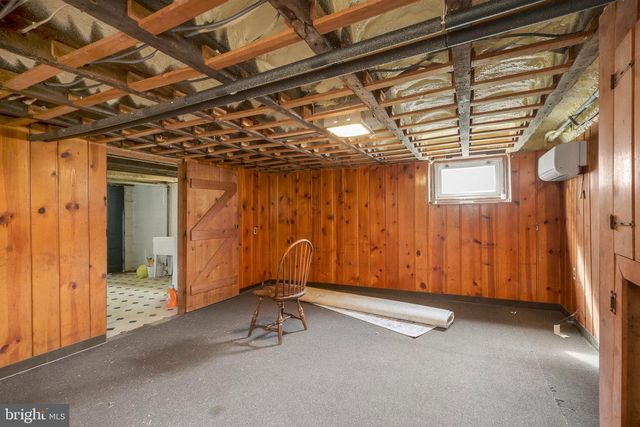 1943 N CLEVELAND ST, Arlington, VA 22201