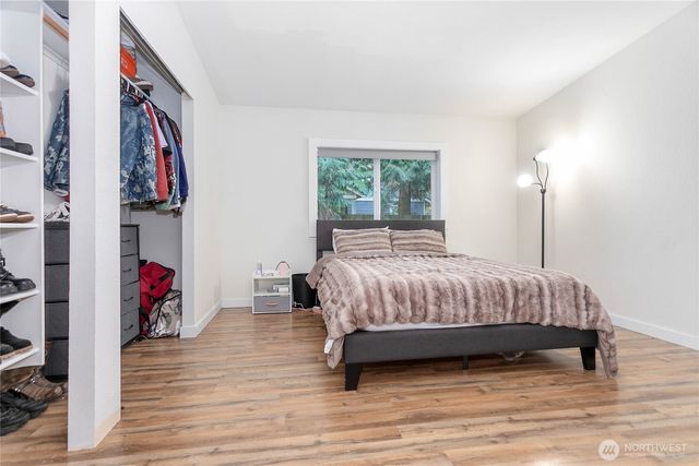 8388 Holly Lane, Maple Falls, WA 98266