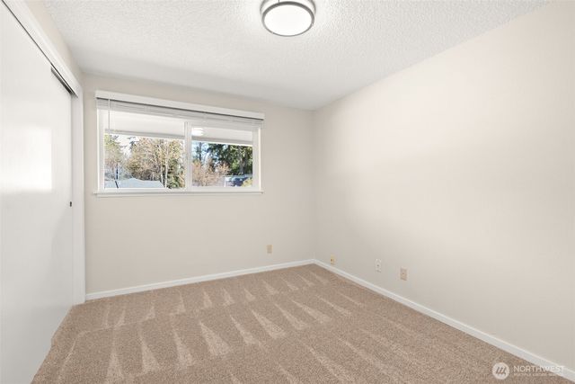 5023 Sheridan Drive SE, Lacey, WA 98503