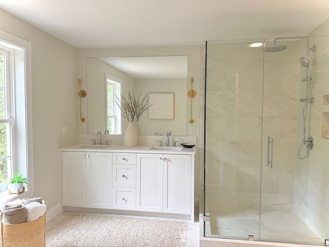 7 Mill Park Pl 7, Westford, MA 01886