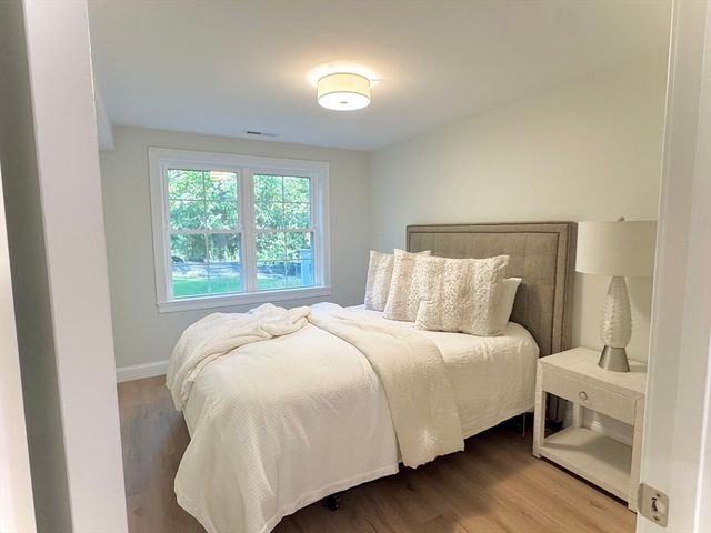 7 Mill Park Pl 7, Westford, MA 01886