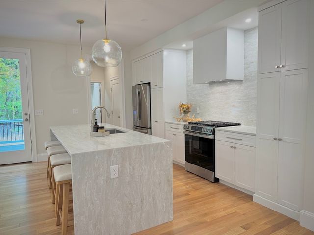 7 Mill Park Pl 7, Westford, MA 01886