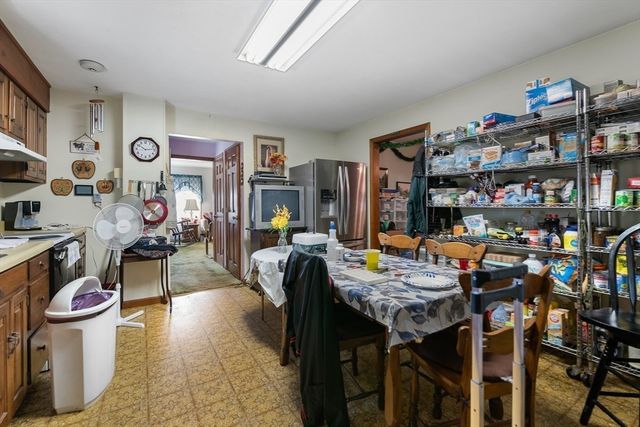 2 Kensington, Concord, NH 03301