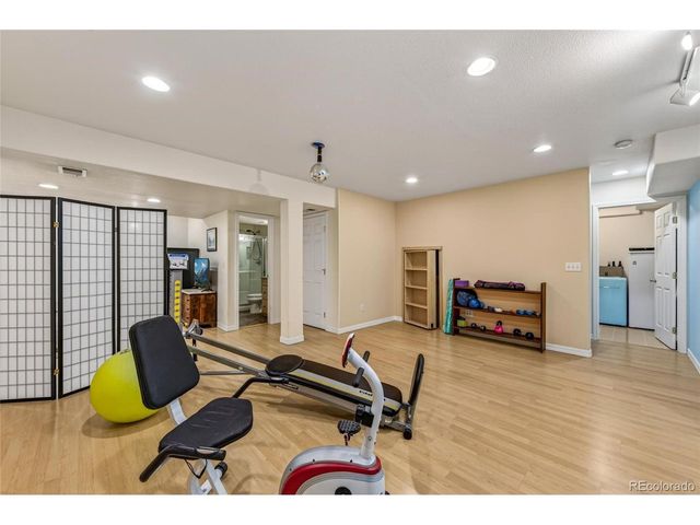 649 Wild Ridge Ln, Lafayette, CO 80026