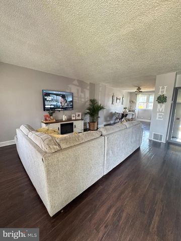 7203 KINDRED ST, Philadelphia, PA 19149