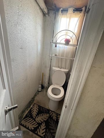 7203 KINDRED ST, Philadelphia, PA 19149