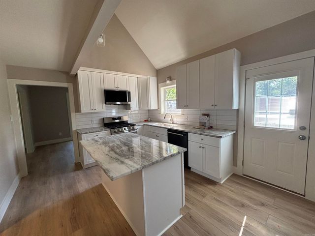 20 Houston Drive, Sherwood, AR 72120