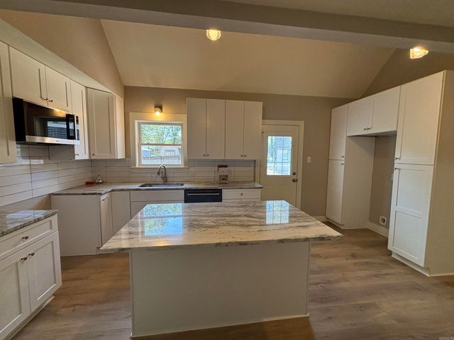 20 Houston Drive, Sherwood, AR 72120