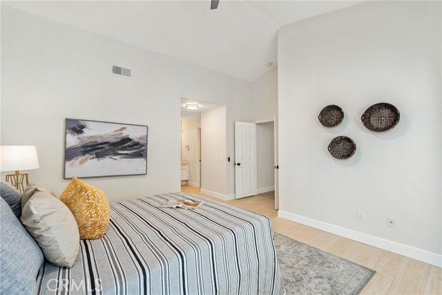 43791 Calle Las Brisas, Palm Desert, CA 92211