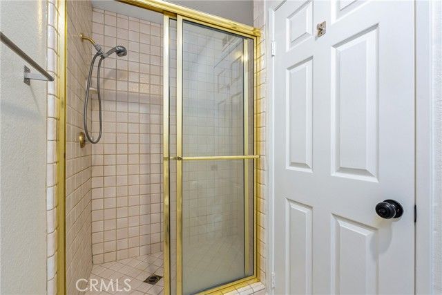 43791 Calle Las Brisas, Palm Desert, CA 92211