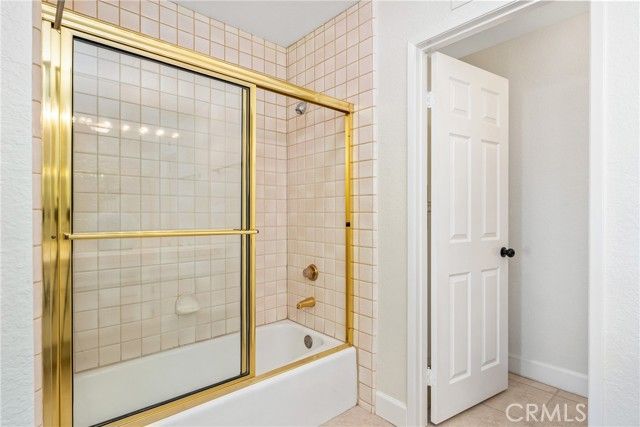 43791 Calle Las Brisas, Palm Desert, CA 92211