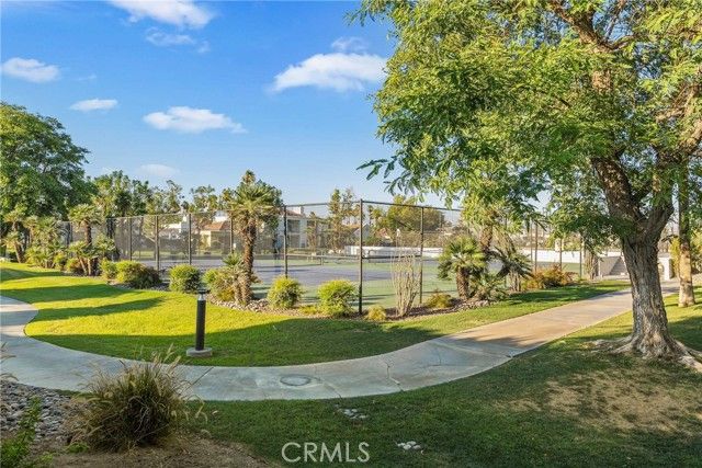 43791 Calle Las Brisas, Palm Desert, CA 92211