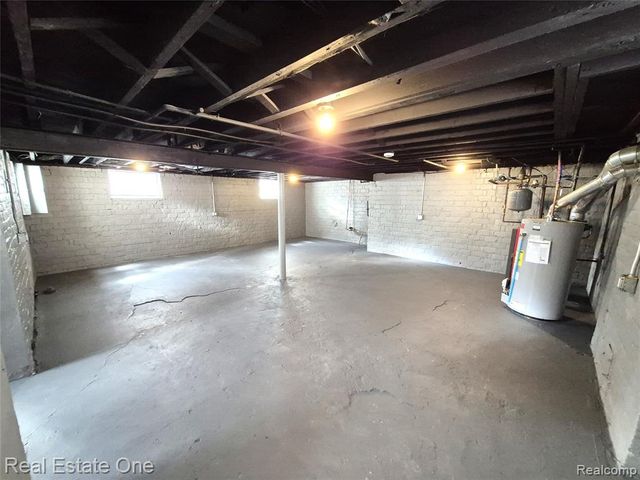 13105 Oakdale Street, Southgate, MI 48195