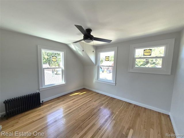 13105 Oakdale Street, Southgate, MI 48195