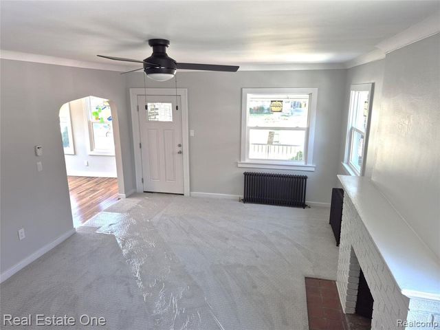 13105 Oakdale Street, Southgate, MI 48195