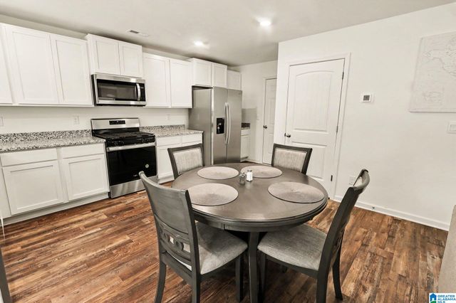 6558 CREEK CIRCLE, Helena, AL 35022