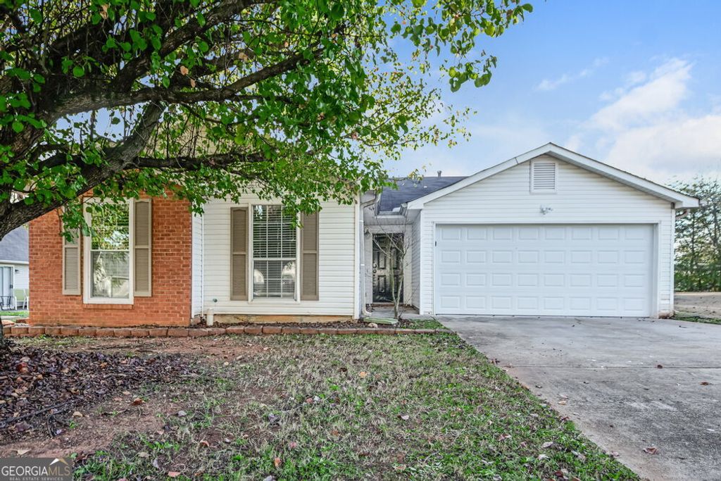 337 Autumn Lake Drive, Mcdonough, GA 30253