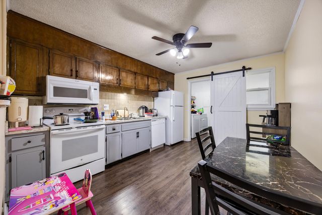 4061 Teakwood Drive, Chattanooga, TN 37416