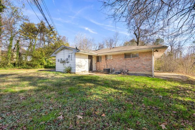 4061 Teakwood Drive, Chattanooga, TN 37416