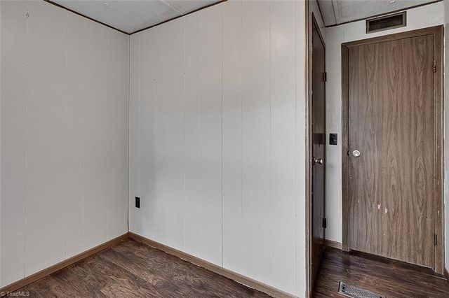 4183 Flinchum Farm Road, Liberty, NC 27298