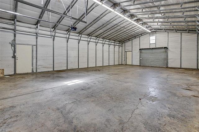 4183 Flinchum Farm Road, Liberty, NC 27298