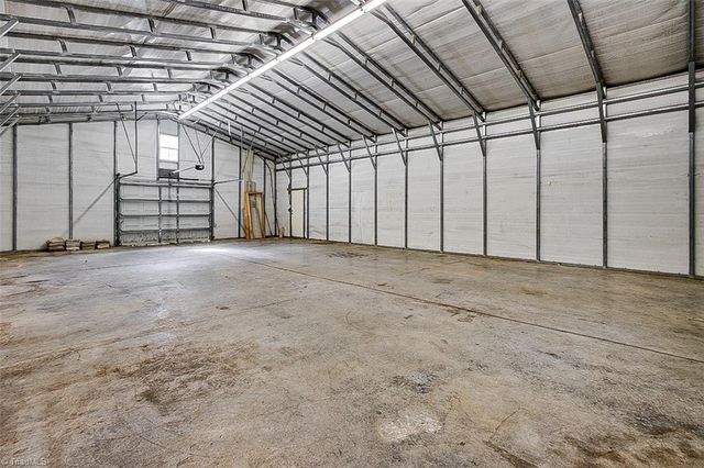 4183 Flinchum Farm Road, Liberty, NC 27298