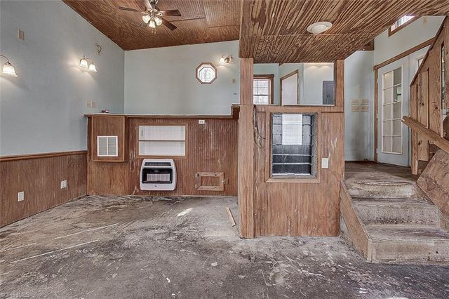 4183 Flinchum Farm Road, Liberty, NC 27298