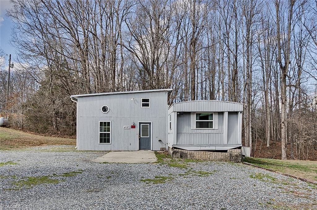 4183 Flinchum Farm Road, Liberty, NC 27298