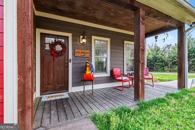 584 Ada Street, Blue Ridge, GA 30513