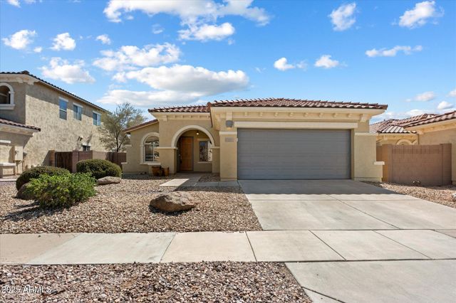 949 E INDIAN WELLS Place, Chandler, AZ 85249