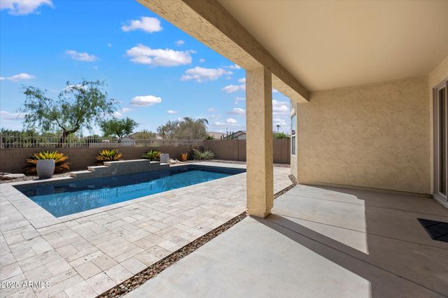 949 E INDIAN WELLS Place, Chandler, AZ 85249