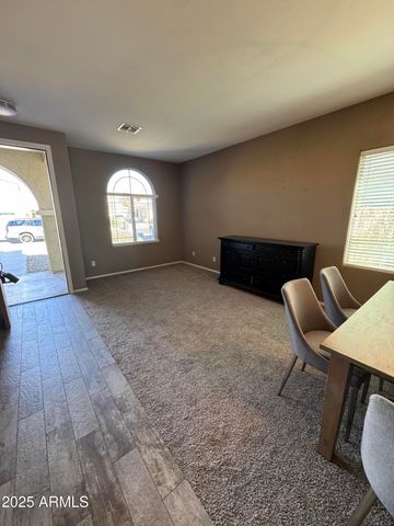 949 E INDIAN WELLS Place, Chandler, AZ 85249
